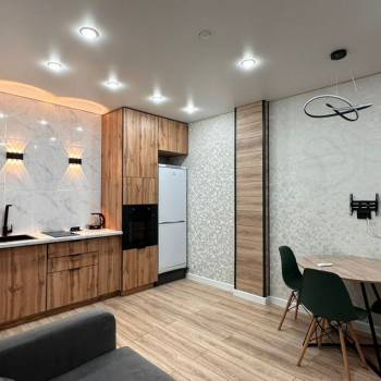 Продается 1-комнатная квартира, 38 м²