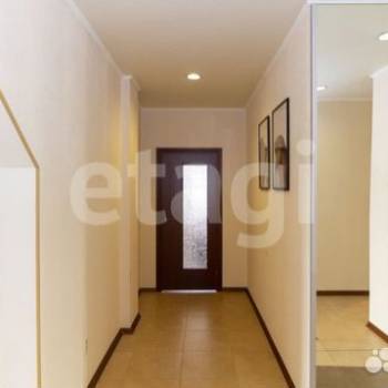 Продается 2-х комнатная квартира, 89,3 м²