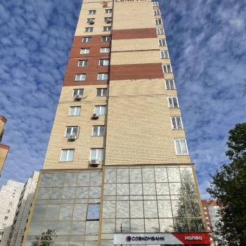 Сдается 1-комнатная квартира, 50 м²