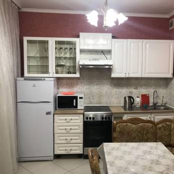 Сдается 1-комнатная квартира, 50 м²