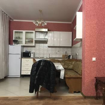 Сдается 1-комнатная квартира, 50 м²