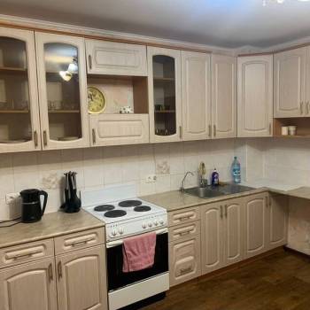 Сдается 2-х комнатная квартира, 72 м²