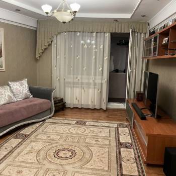 Сдается 2-х комнатная квартира, 87,8 м²