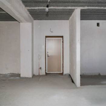 Продается Многокомнатная квартира, 140,2 м²