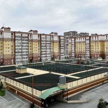 Продается Многокомнатная квартира, 140,2 м²