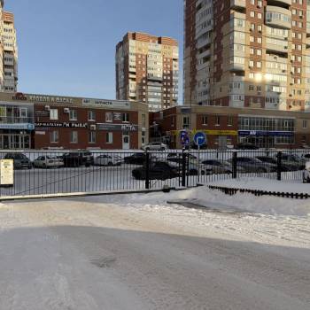 Продается Многокомнатная квартира, 140,2 м²