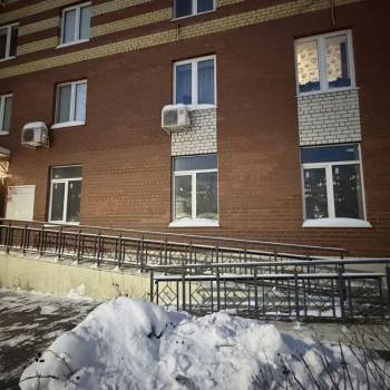 Продается Многокомнатная квартира, 140,2 м²