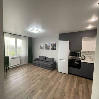 Сдается 1-комнатная квартира, 38 м²