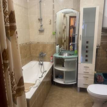 Сдается Многокомнатная квартира, 82 м²