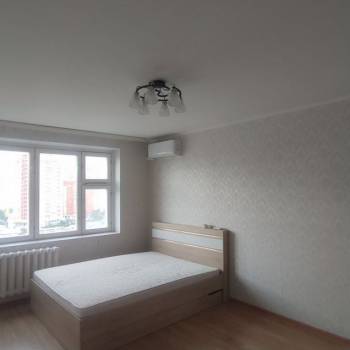 Сдается 1-комнатная квартира, 43 м²
