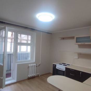 Сдается 1-комнатная квартира, 43 м²