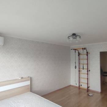 Сдается 1-комнатная квартира, 43 м²