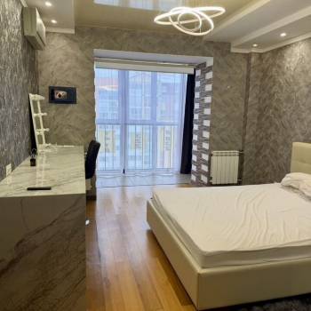 Продается 3-х комнатная квартира, 95 м²