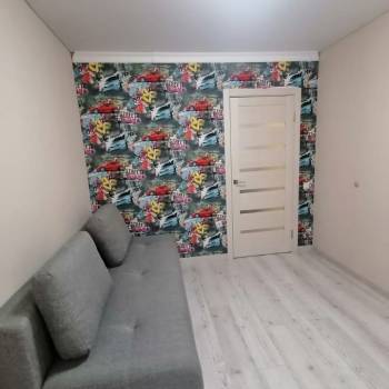Продается Многокомнатная квартира, 82 м²