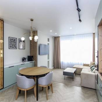 Сдается 2-х комнатная квартира, 65 м²
