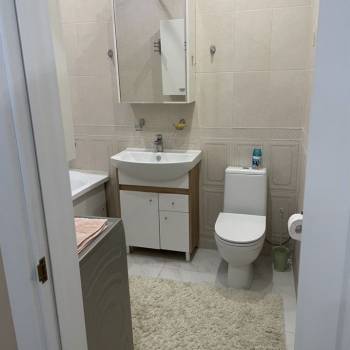 Сдается 2-х комнатная квартира, 70 м²