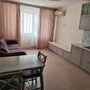 Сдается Многокомнатная квартира, 93 м²