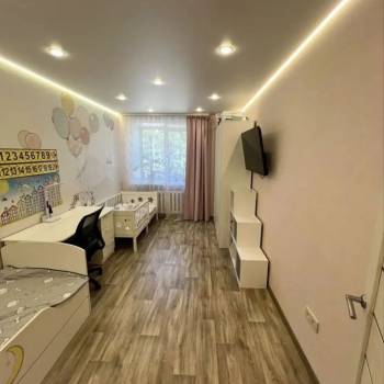Продается 3-х комнатная квартира, 59,7 м²