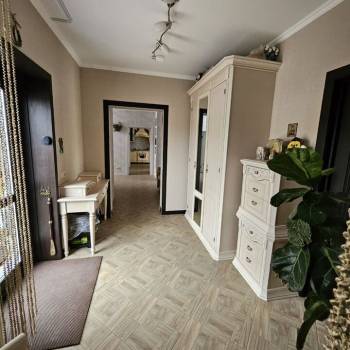 Продается Дом, 202 м²