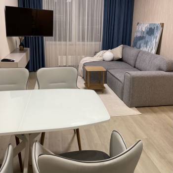Сдается 1-комнатная квартира, 40 м²