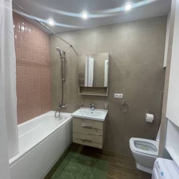Сдается 1-комнатная квартира, 40 м²