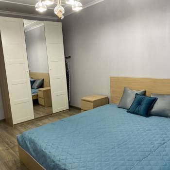 Сдается 2-х комнатная квартира, 70 м²