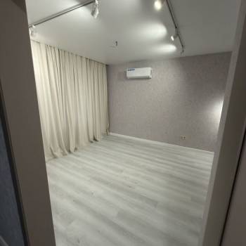 Продается 1-комнатная квартира, 40,8 м²