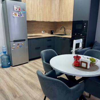 Продается 1-комнатная квартира, 41 м²