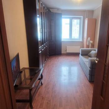 Сдается 1-комнатная квартира, 32 м²