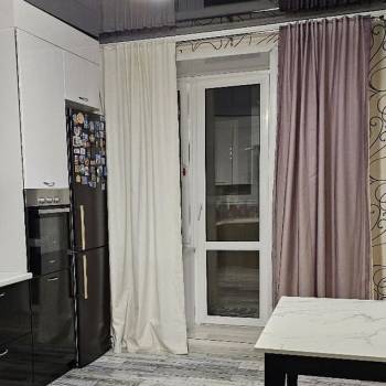 Сдается 2-х комнатная квартира, 72 м²