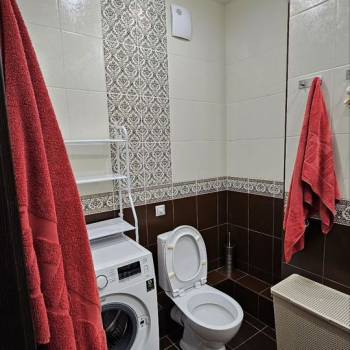 Сдается 2-х комнатная квартира, 72 м²