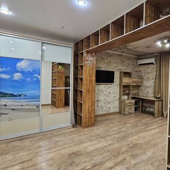 Сдается 2-х комнатная квартира, 72 м²