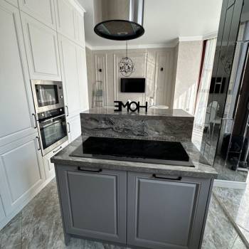 Продается 3-х комнатная квартира, 135 м²