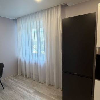 Сдается 1-комнатная квартира, 50 м²