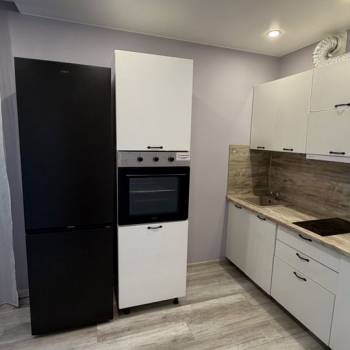 Сдается 1-комнатная квартира, 50 м²