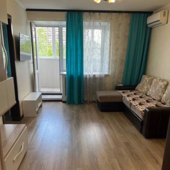 Сдается 2-х комнатная квартира, 50 м²