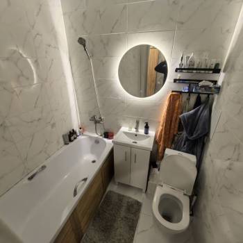 Продается 1-комнатная квартира, 42,8 м²