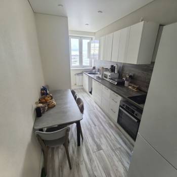 Продается 1-комнатная квартира, 42,8 м²