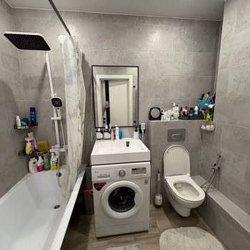 Продается 1-комнатная квартира, 40,4 м²