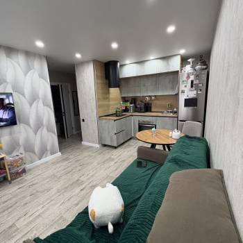 Продается 1-комнатная квартира, 40,4 м²