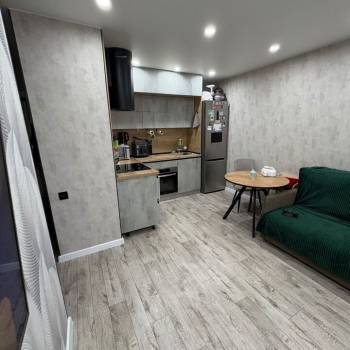 Продается 1-комнатная квартира, 40,4 м²