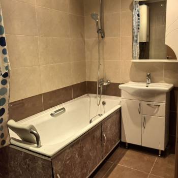 Продается 2-х комнатная квартира, 67,2 м²