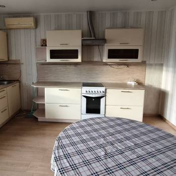 Сдается Многокомнатная квартира, 77 м²
