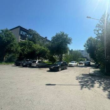 Продается Многокомнатная квартира, 73,2 м²