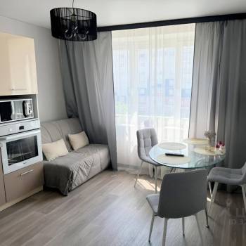 Сдается 1-комнатная квартира, 43 м²