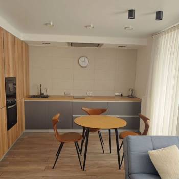 Продается 2-х комнатная квартира, 55 м²