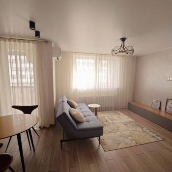 Продается 2-х комнатная квартира, 55 м²