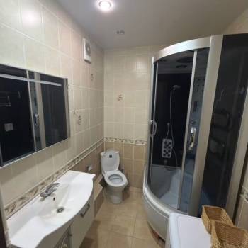 Сдается 1-комнатная квартира, 46 м²