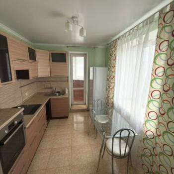 Сдается 1-комнатная квартира, 46 м²