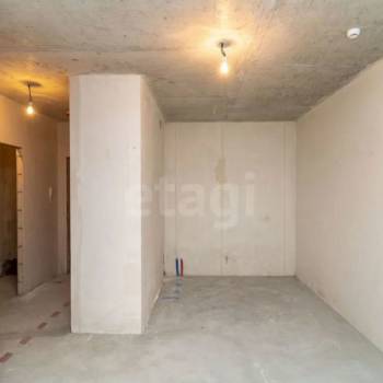 Продается 1-комнатная квартира, 40 м²